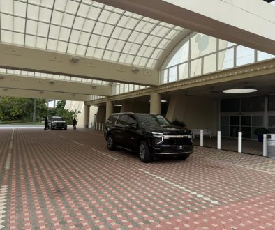 Orlando chauffeur service providing luxury transportation for business travelers in Orlando